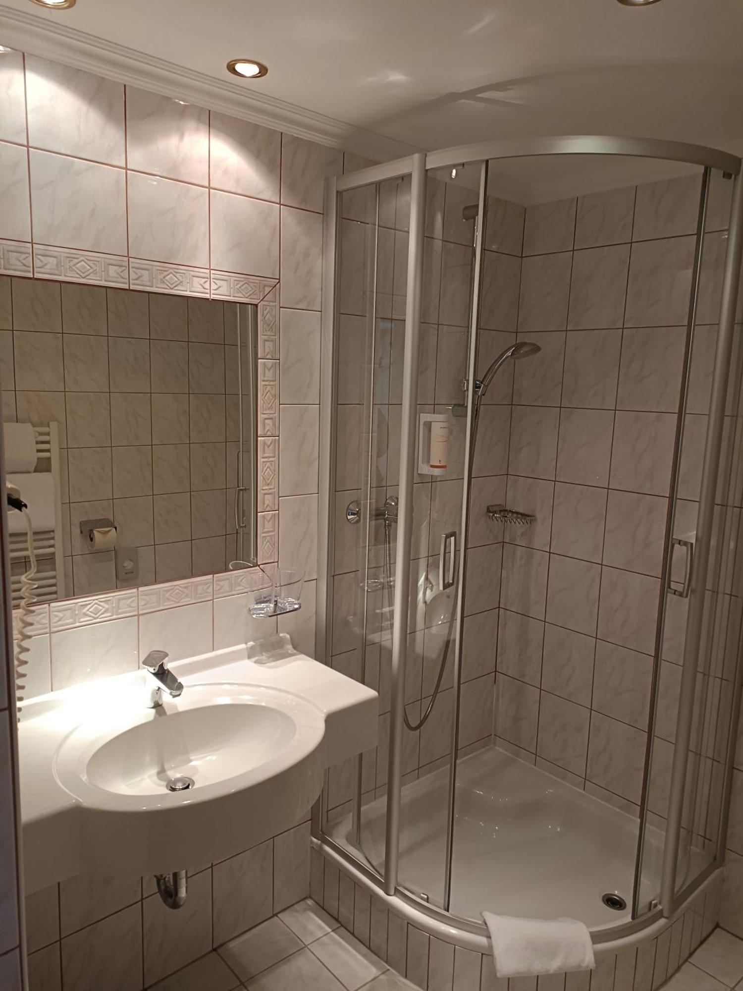 Hotel Gruenwaldkopf Обертауерн Екстериор снимка